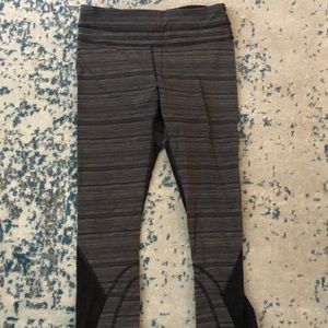 lululemon athletica Pants - Lululemon run inspire crop size 6 lululemon athletica Pants - Lululemon run inspire crop size 6